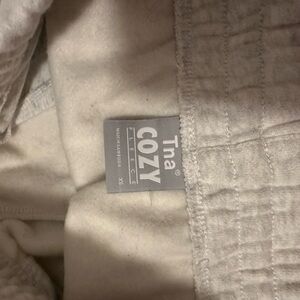 TNA Cozy Fleece Lounge Pants in Light Gray
